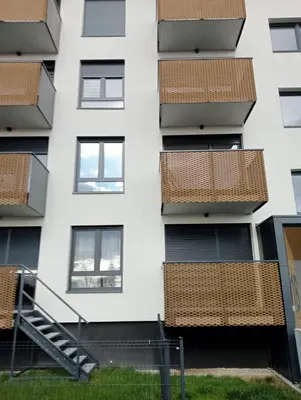 Budynek, w którym mieści się apartament