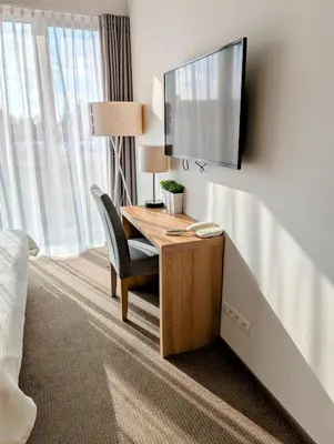 Telewizja i/lub zestaw kina domowego w obiekcie Hotel Arkadia Jelcz-Laskowice