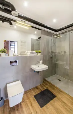 Łazienka w obiekcie Cosy LOFT 4 in the City Center, wi-fi, Check-in 24h