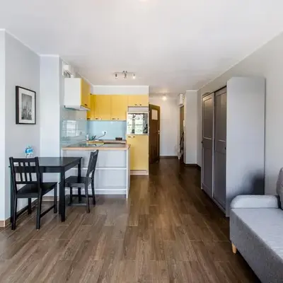 No 30 stylish apartment in the City Center- 24h Check-In
