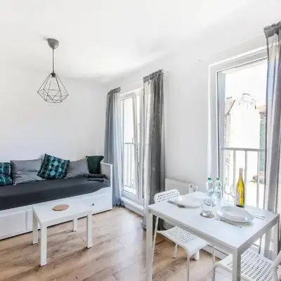 Grey 2 Apartment