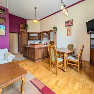 Podwale Central Apartment by BookingHost