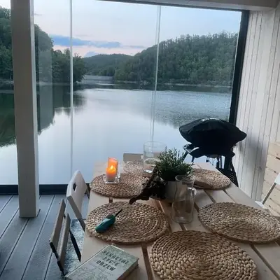 Lakeside Cottage by Bystrzyckie Lake & Dam