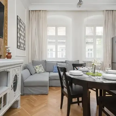 Exclusive Old Town Apartment by Noclegi Renters
