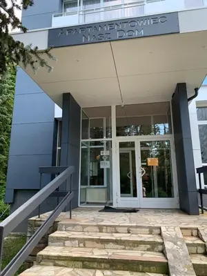 Fasada lub wejście do obiektu SEN na CICHEJ - Apartamenty w PARKU