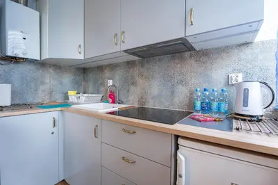 Kuchnia lub aneks kuchenny w obiekcie Apartament Centrum 32m2 Kłodzko - Przyjaciół Ziemi Kłodzkiej - Spokój, Cisza, Bliskość Atrakcji