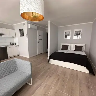 APARTAMENT OŚ. ZŁOTE 5F